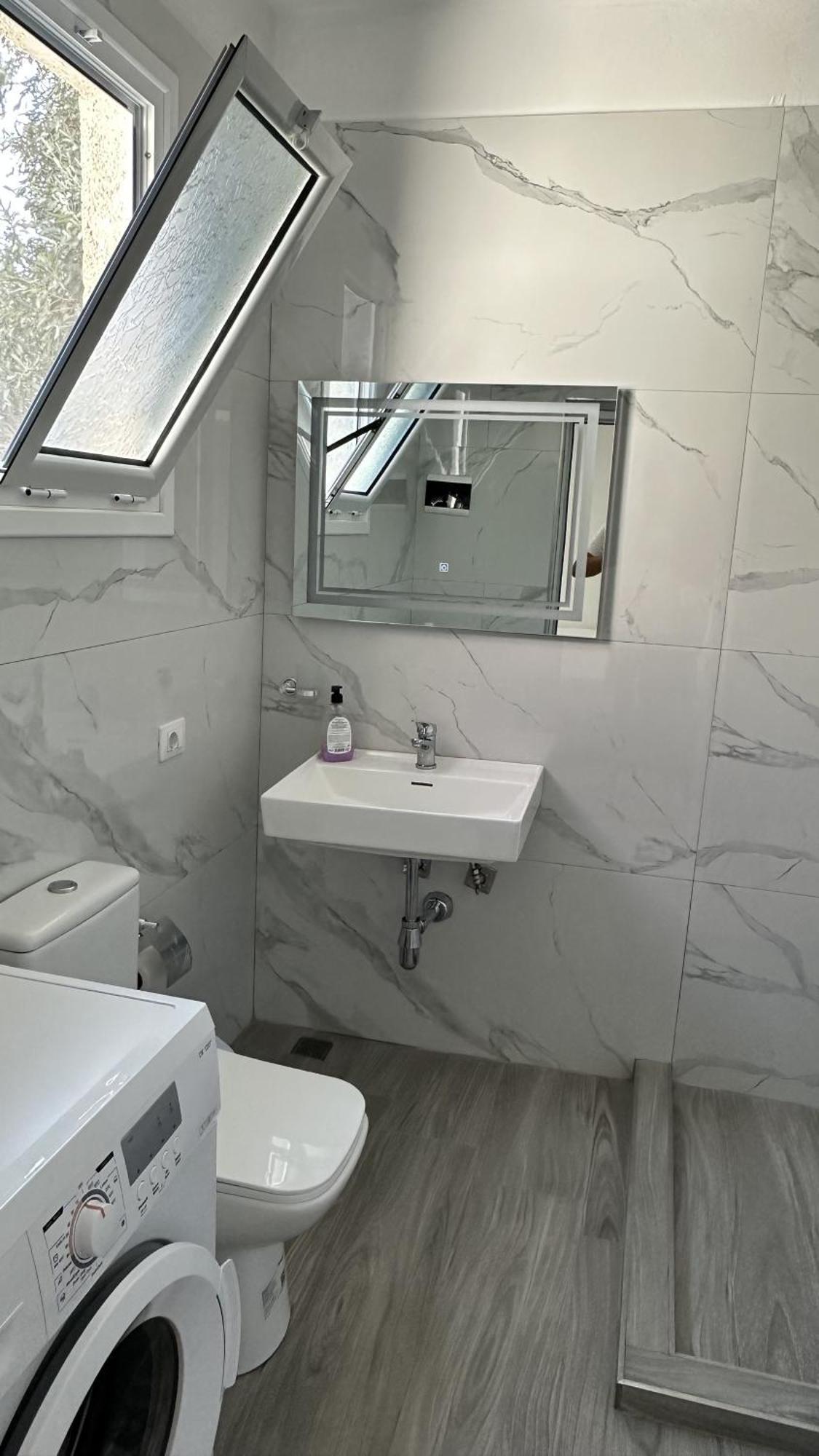 Ohanaa Apartament Sarandë Exterior foto